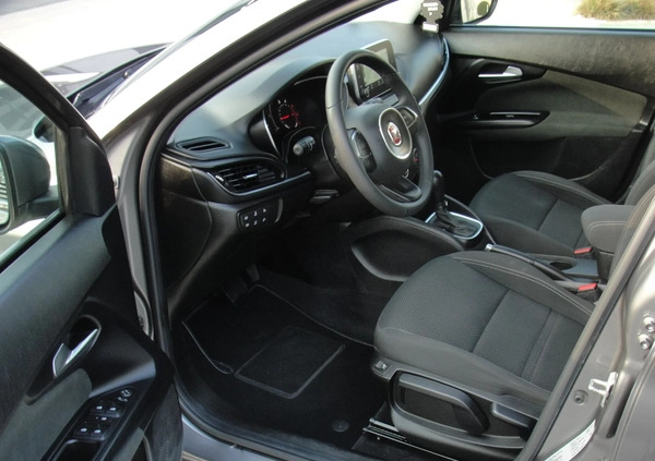 Fiat Tipo cena 51800 przebieg: 99000, rok produkcji 2020 z Kamieńsk małe 191